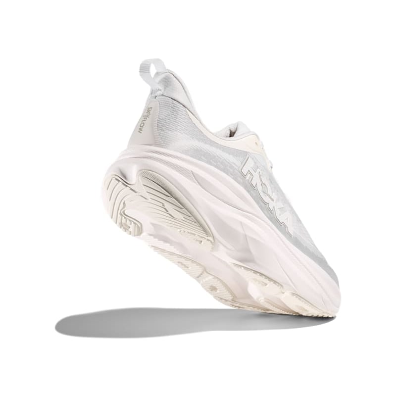HOKA Skyflow 1155111-FCG 04