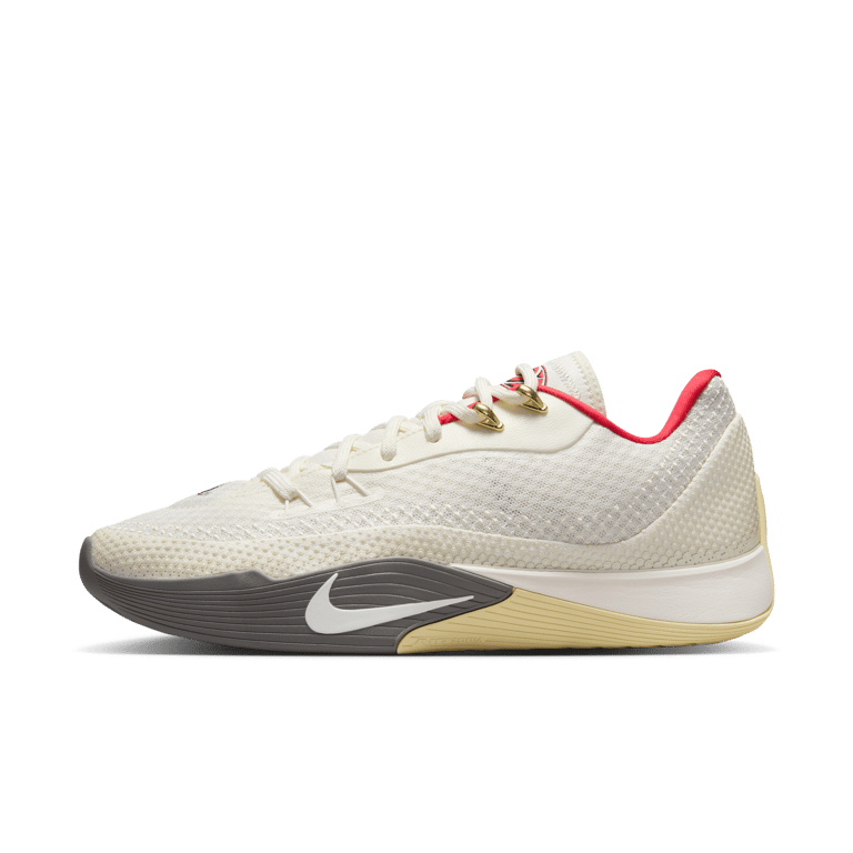 Nike S.T. Flare