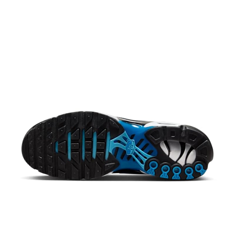 Nike Air Max Plus DM0032-402 02
