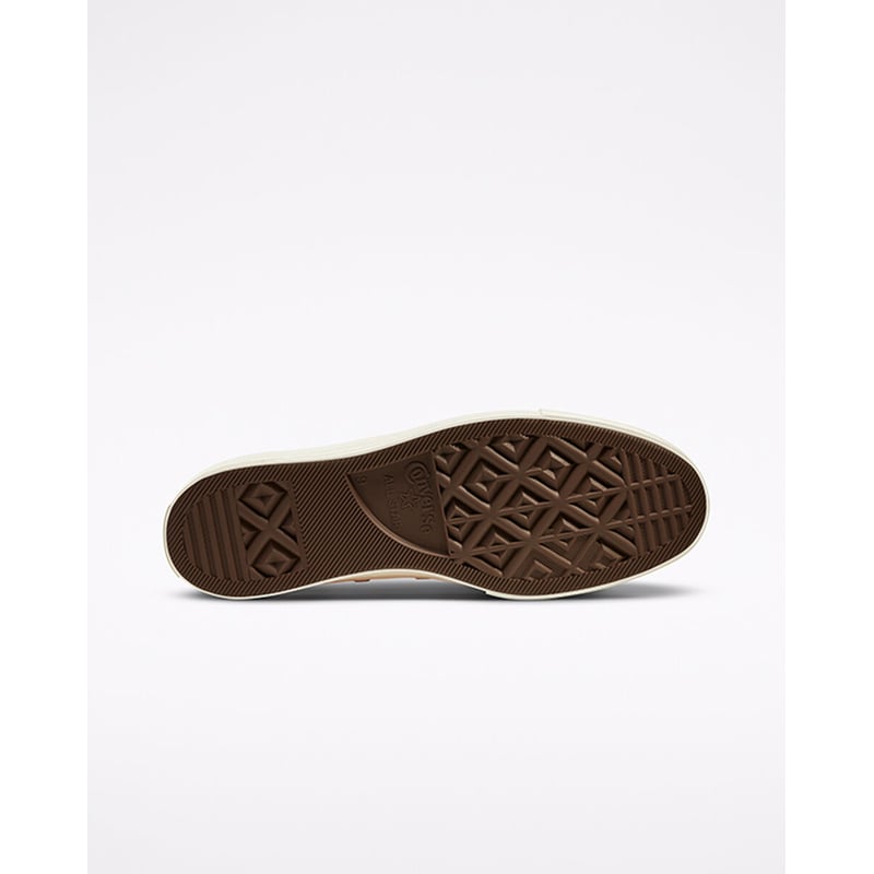 Converse Chuck 70 Low x Comme des Garçons PLAY 168304C 02