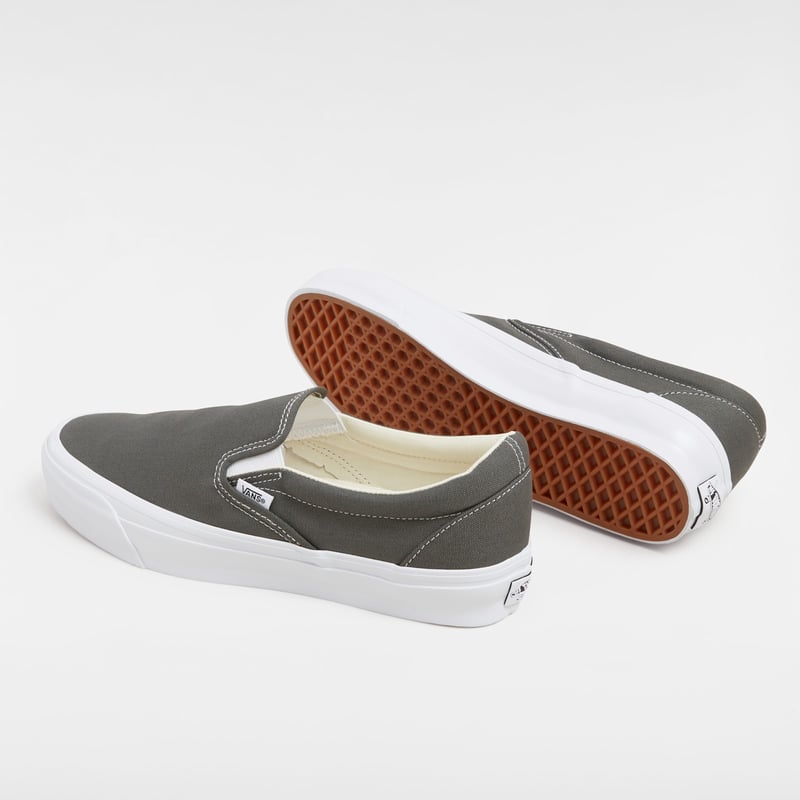 Vans Premium Slip-on 98 VN000CSE2VM 03