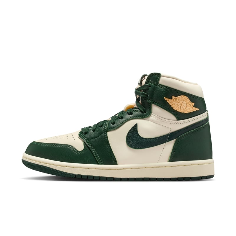 Jordan 1 Retro High OG FD2596-101 01