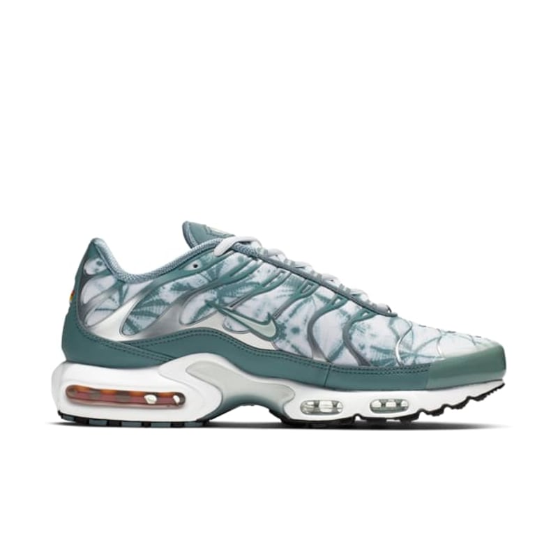 Nike Air Max Plus CI2301-300 03