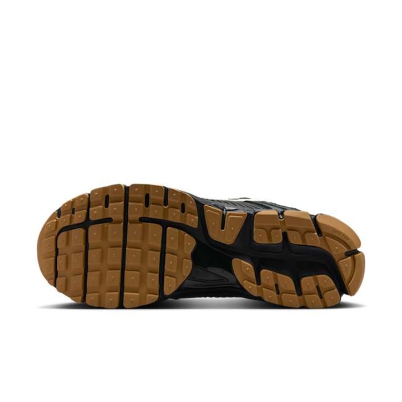 Nike Zoom Vomero 5 IB4005-010 02
