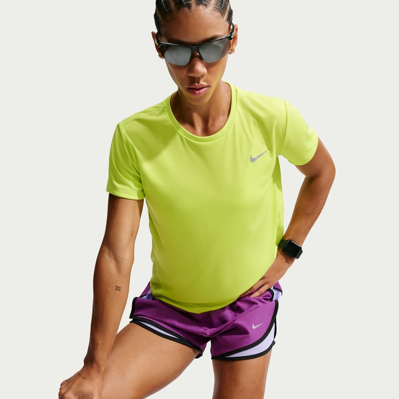 Short Nike Tempo Dri-FIT Mid-Rise Brief-Lined "Bold Berry & Purple Pulse" | Femme | Course à pied | 04 | SPORTSHOWROOM