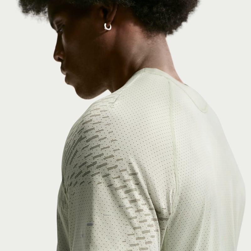 Nike Stride Plus Dri-FIT ADV IF2088-304 02