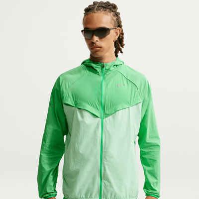 Nike Stride Repel UV Jacke "Green Spark & Cucumber Calm" | Herren | Laufen | 01 | SPORTSHOWROOM