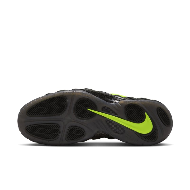 Nike Air Foamposite Pro HF0794-002 02