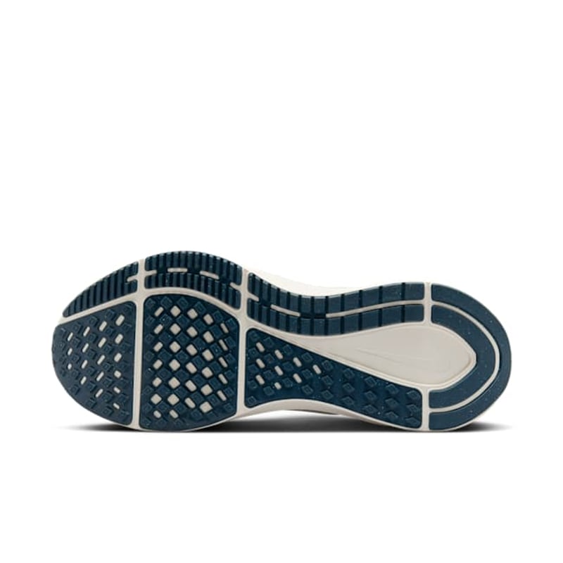 Nike Structure 25 DJ7883-013 02