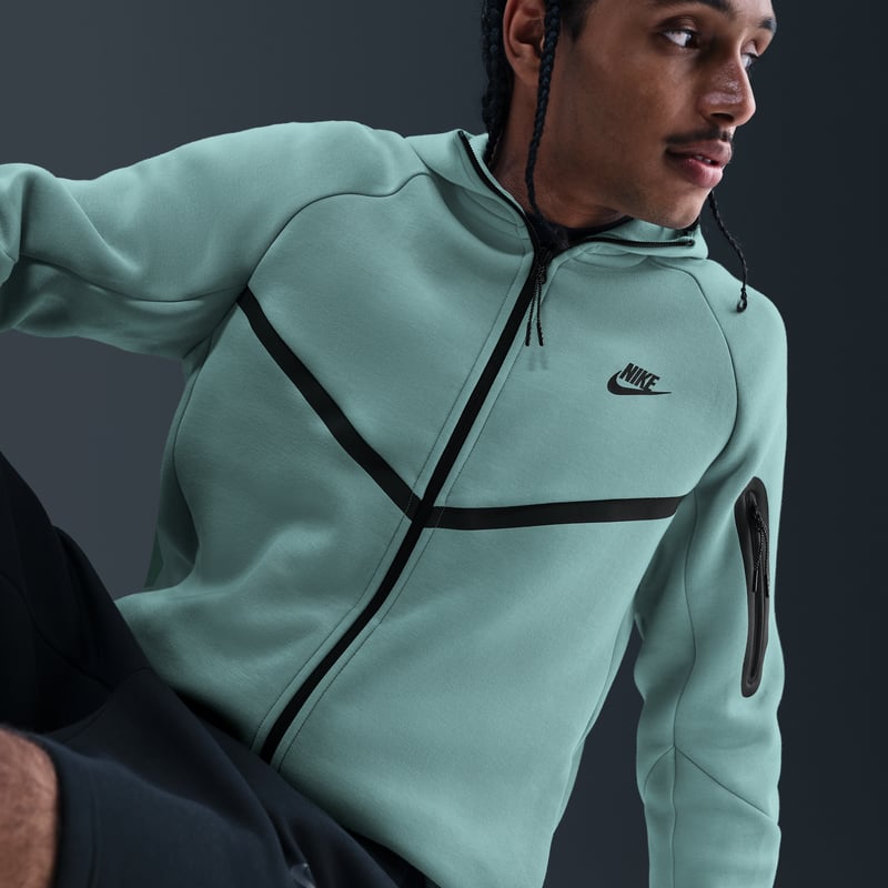 Nike Tech Fleece Windrunner HV0949-017 03