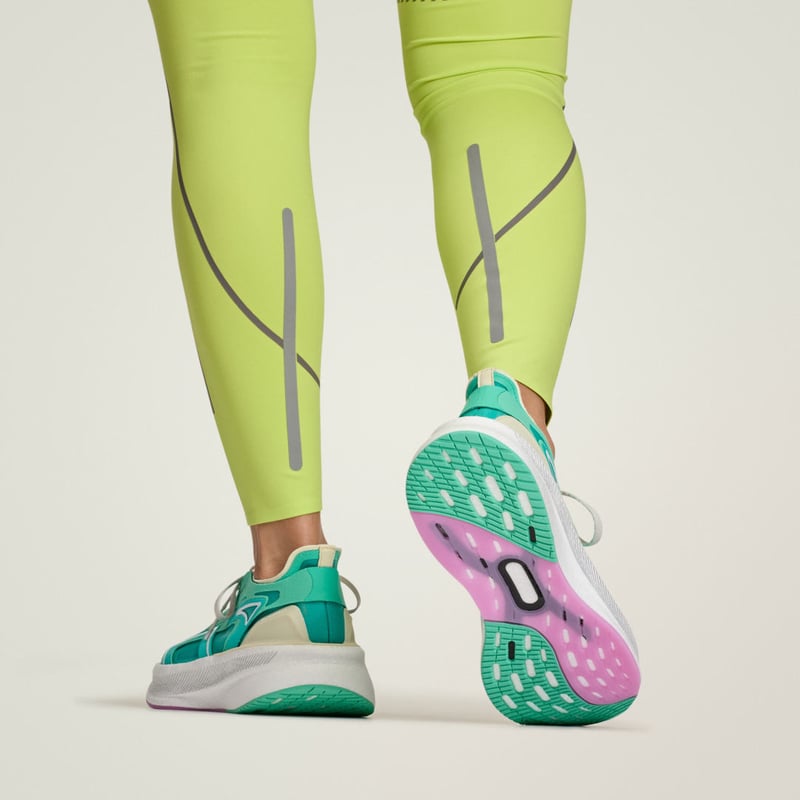 adidas Ultraboost 5 x Stella McCartney JI4359 02