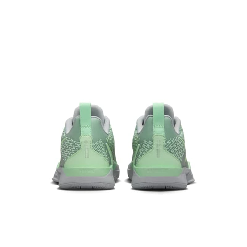 Nike Sabrina 2 FQ7376-004 06
