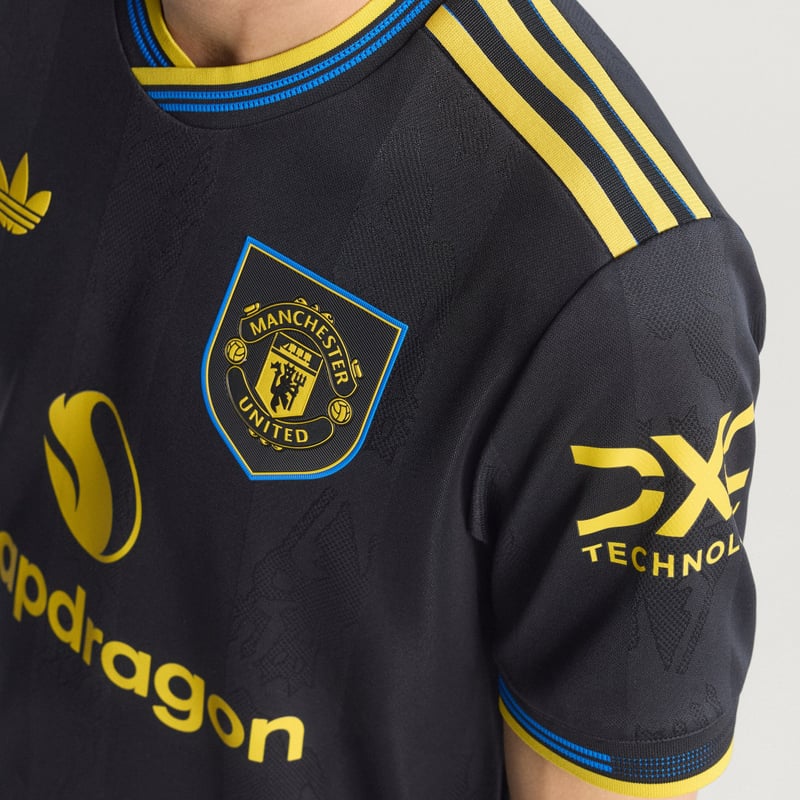 adidas Manchester United 2025/26 Third Authentic JI7419 04