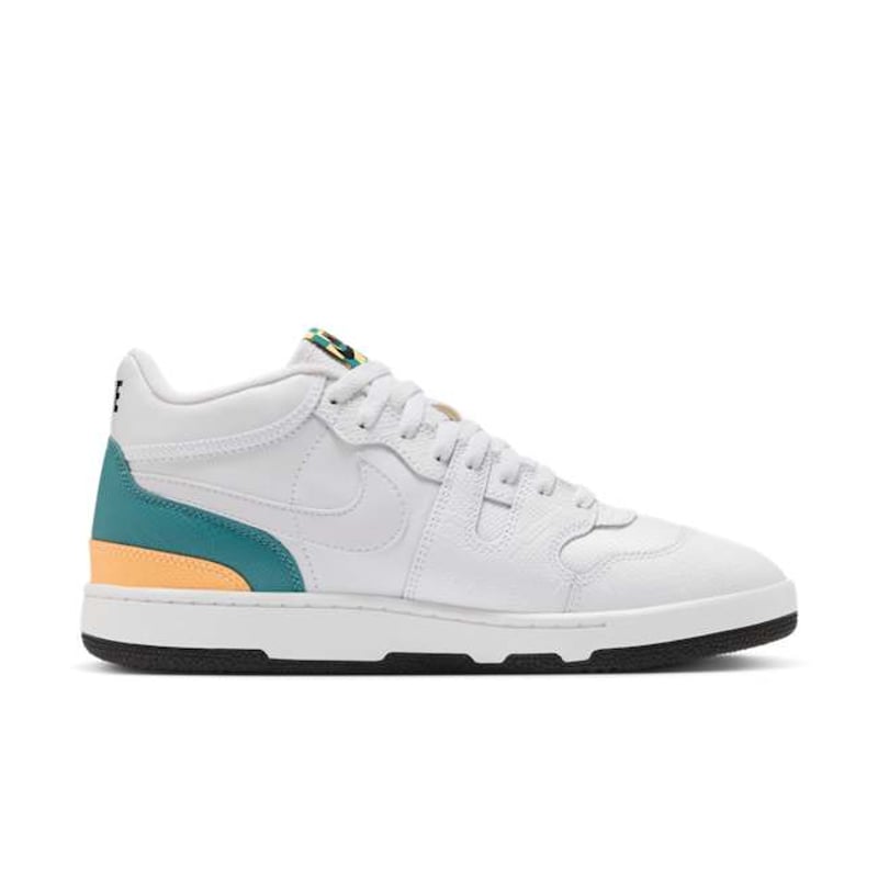Nike Attack HF3056-100 03
