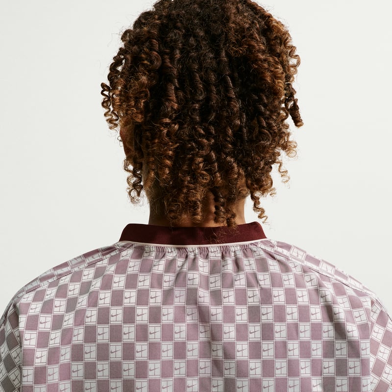 NikeCourt Court Collection Oversized Topp "Mystic Dates" | Kvinnor | Tennis | 02 | SPORTSHOWROOM
