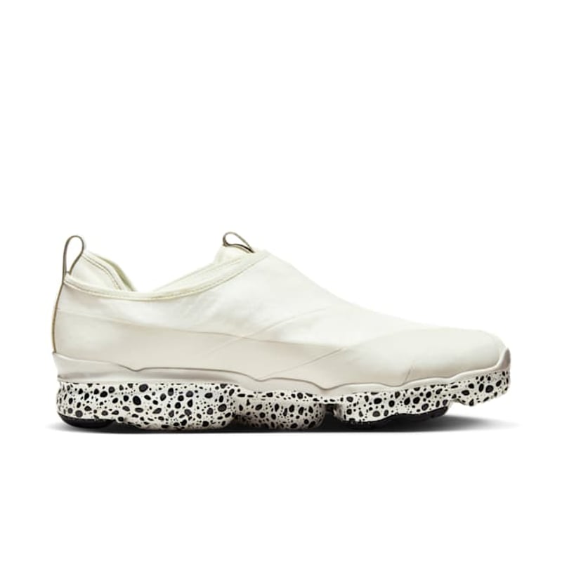 Nike Air VaporMax Moc Roam ‘Electric Pack’ FV5532-100 03