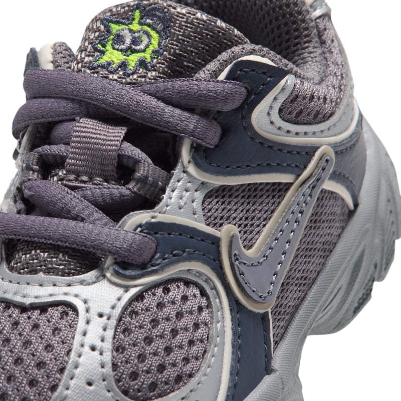 Nike V5 RNR SE trainers "Pencil Point & Wolf Grey" | Men & Women | SportStyle | 07 | SPORTSHOWROOM