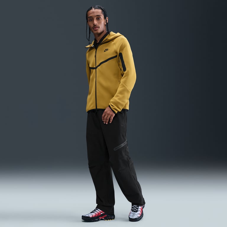 Nike Tech Shori