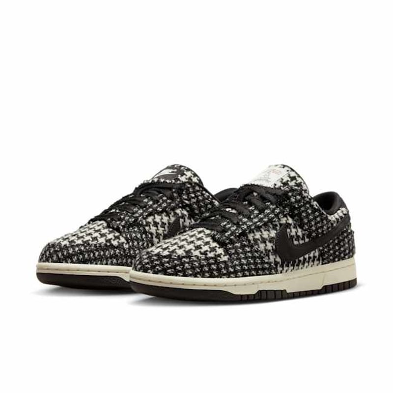Nike Dunk Low x Harris Tweed® HQ5036-901 05