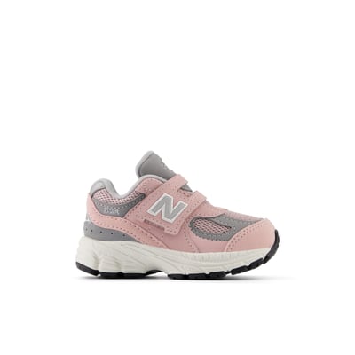 New Balance 2002 Hook & Loop IV2002FC 01