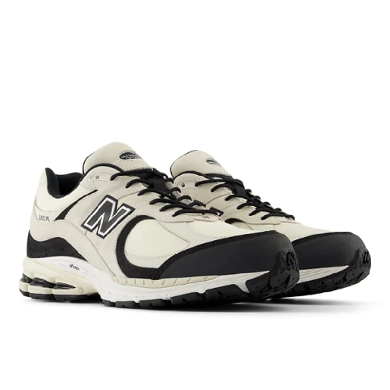 New Balance 2002R GORE-TEX M2002RXR 03