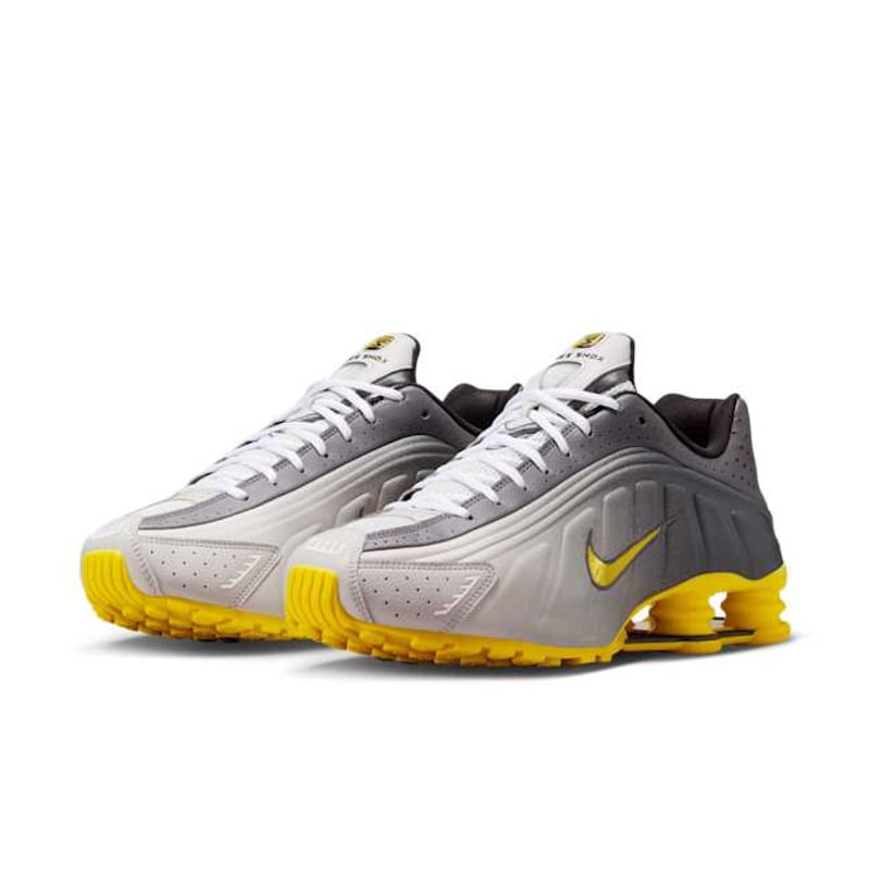 Nike Shox R4 IH3397-078 05