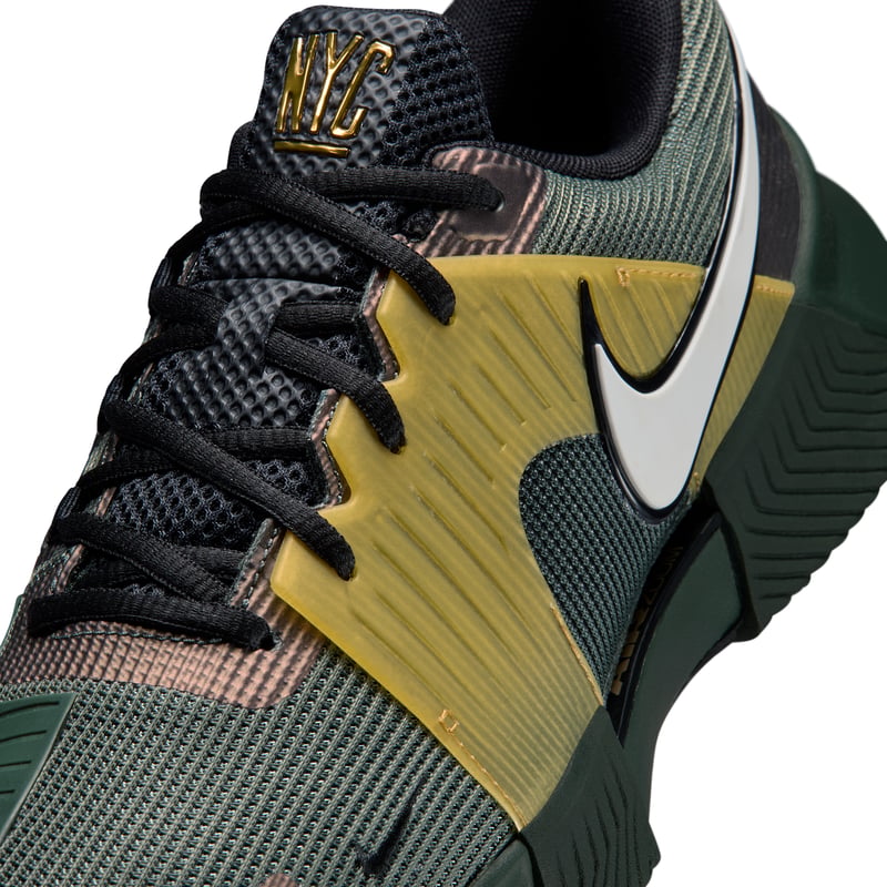 Nike GP Challenge 1.5 Premium tennisskor "Camo Green" | Män | Tennis | 07 | SPORTSHOWROOM