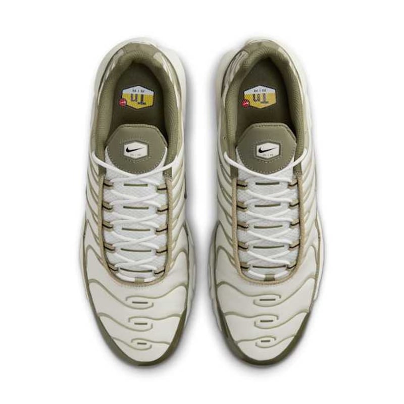 Nike Air Max Plus FB9722-002 04