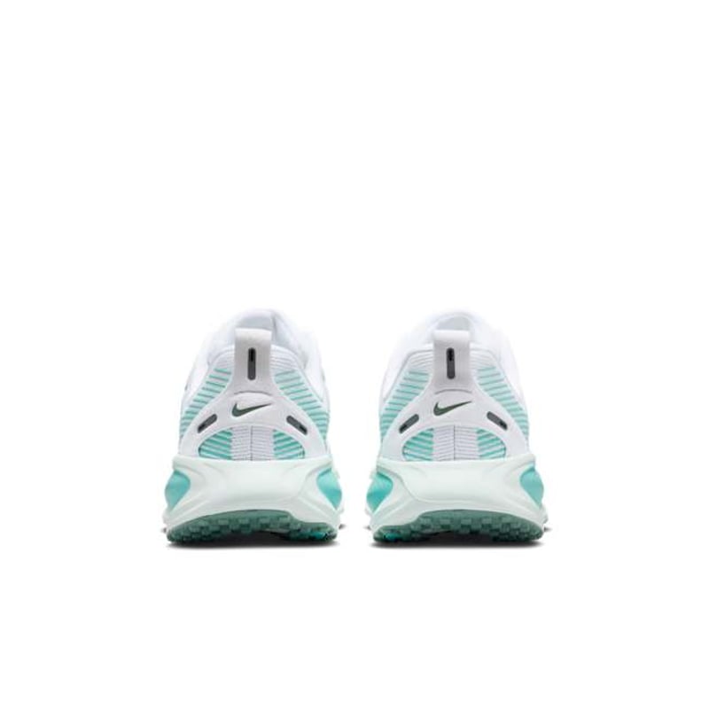 Nike Vomero 18 HQ2157-106 06