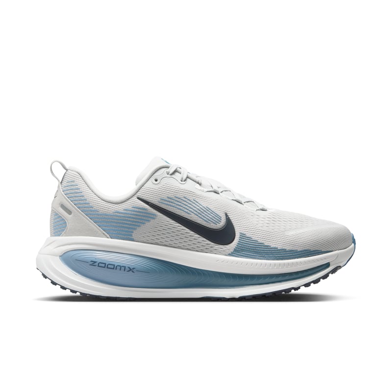 Scarpe da running Nike Vomero 18 "Grey Fog & Work Blue" | Uomo | Corsa | 02 | SPORTSHOWROOM