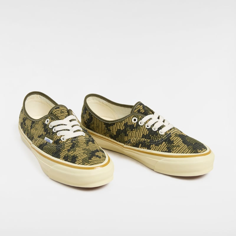 Vans Premium Authentic VN000D5K18S 02