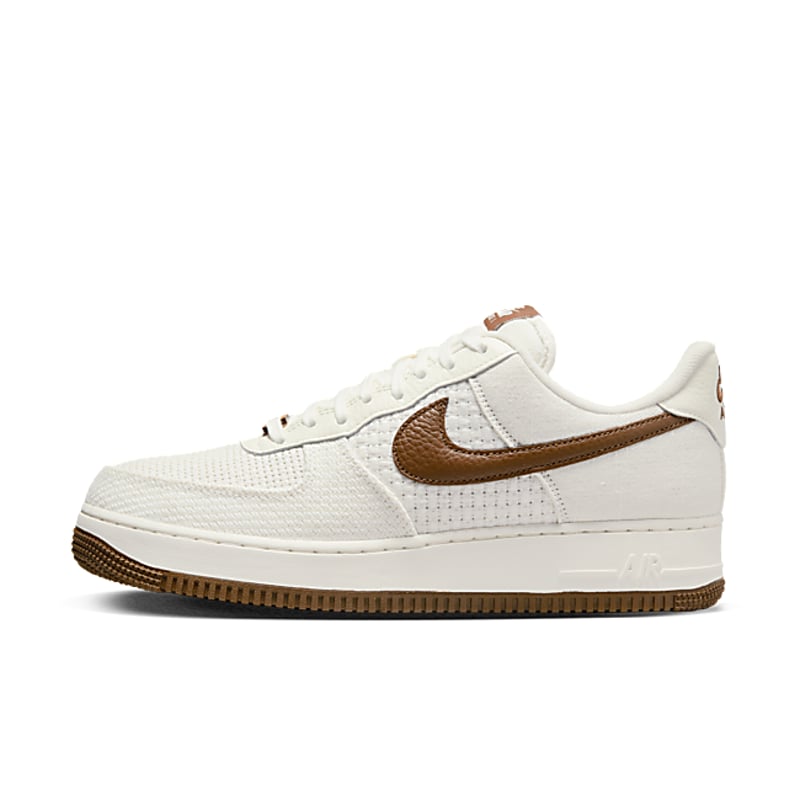 Nike Air Force 1 '07 SNKRS Day DX2666-100 01