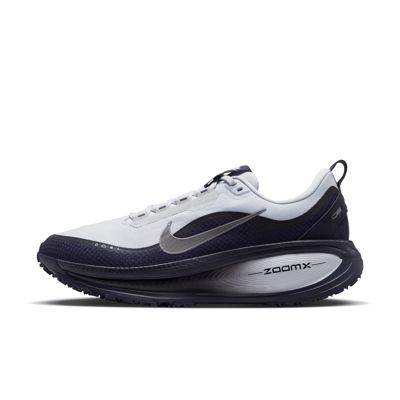 Tenisice za trčanje Nike Vomero 18 GORE-TEX "Football Grey & Metallic Dark Grey" | Muškarci | Trčanje | 01 | SPORTSHOWROOM
