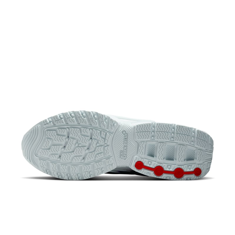 Tenisky Nike Air Max Dn Roam "Off-White & Metallic Silver" | Muži | Sportstyle | 02 | SPORTSHOWROOM