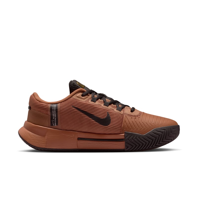 Nike GP Challenge 1.5 x Naomi Osaka tennissko "Mineral Clay & Black" | Dame | Tennis | 03 | SPORTSHOWROOM