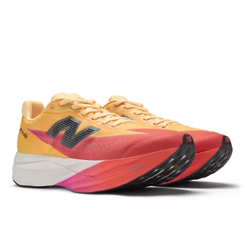 Scarpe da running New Balance FuelCell SuperComp Elite v5 "Tangerine Heat & White Peach" | Donna | Corsa | 02 | SPORTSHOWROOM