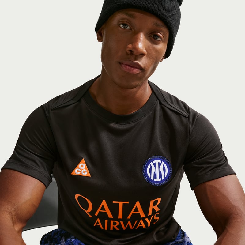 Nike Inter Milan Academy Pro SE ACG Dri-FIT Pre-Match IB3807-010 03