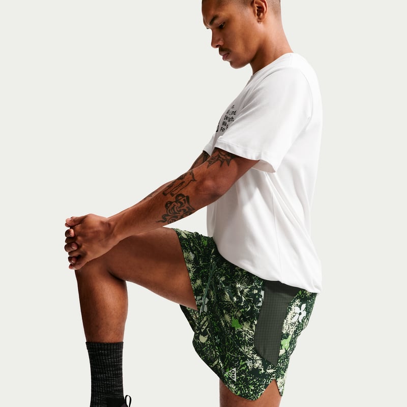 Nike ACG "Second Sunrise" Dri-FIT 6" Brief-Lined Shortsit "Mean Green & Black Spruce" | Miehet | Outdoor | 04 | SPORTSHOWROOM