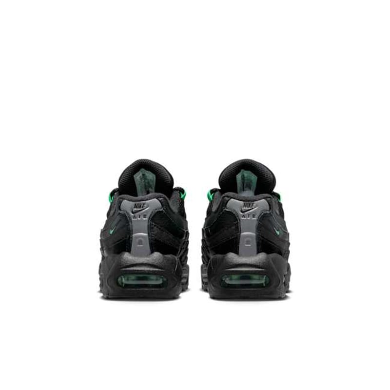 Nike Air Max 95 Recraft HQ6364-009 06