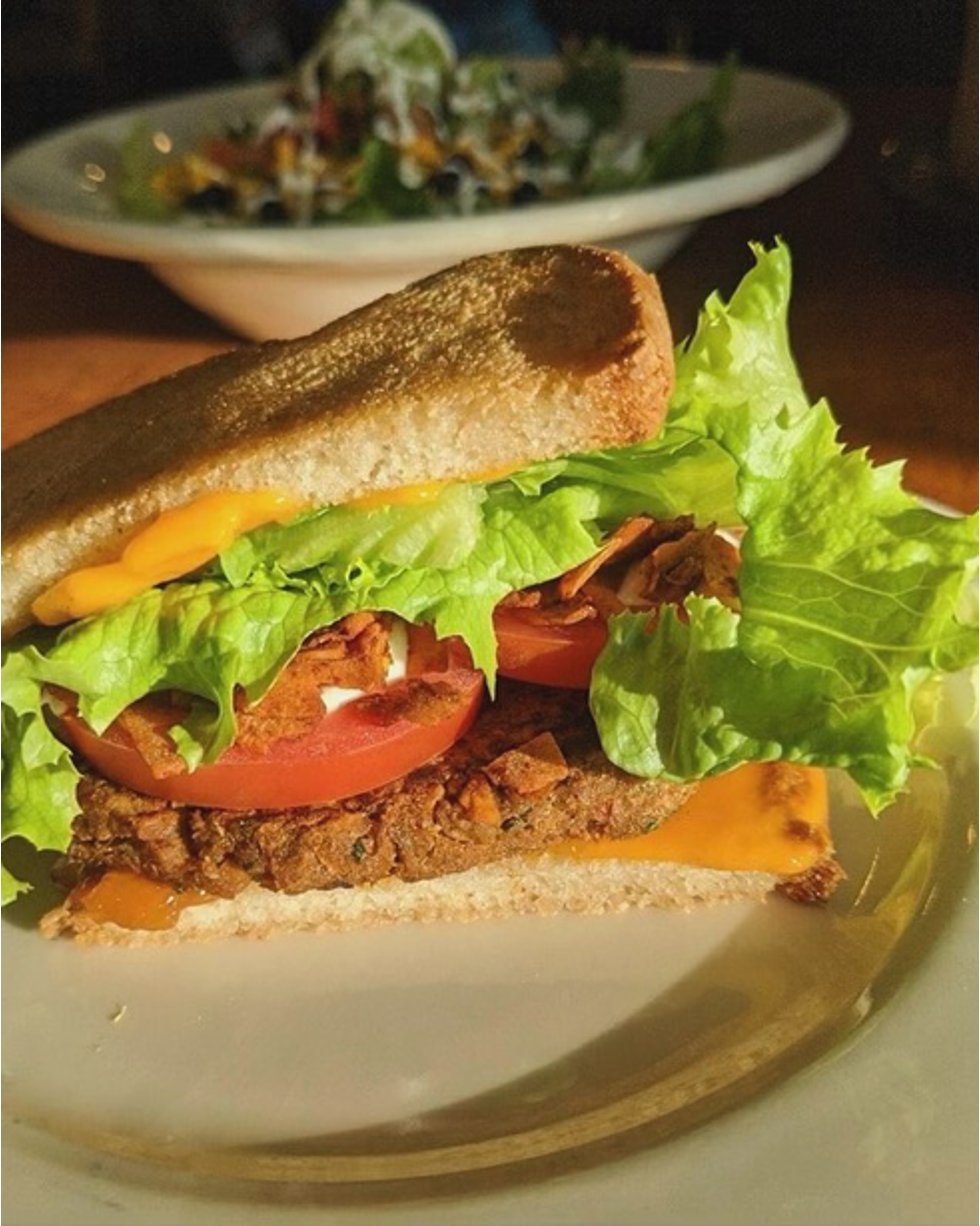 Portia's Cafe 514 01