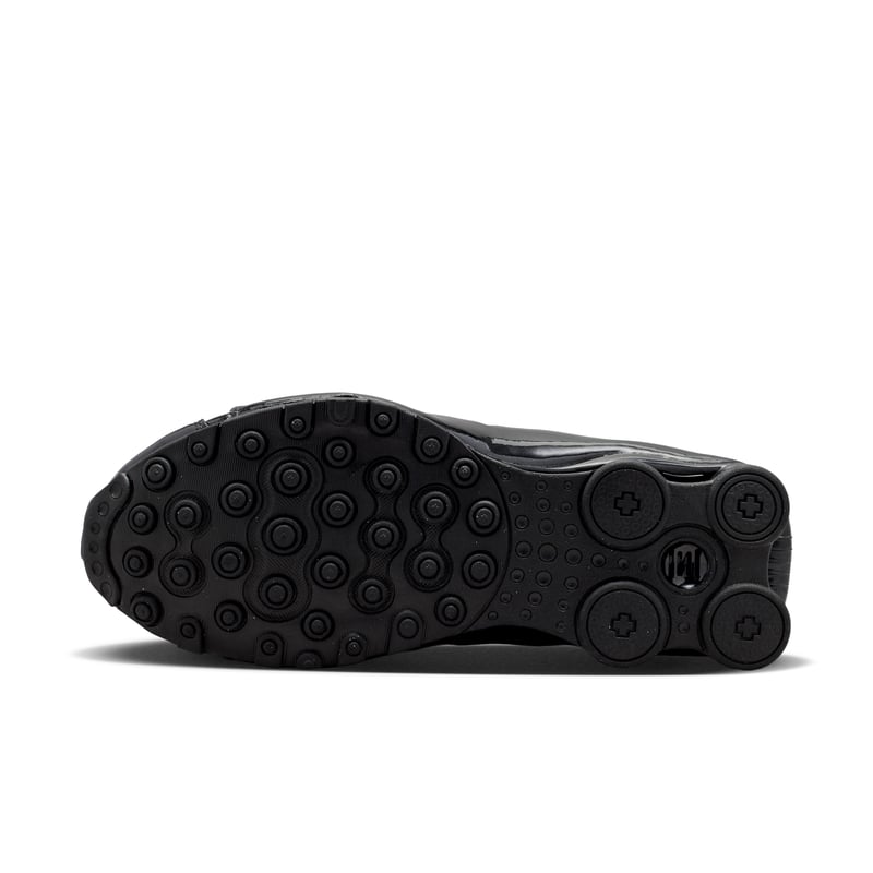 Sneakersy Nike Shox NZ ‘Patent Leather’ "Triple Black" | Mezczyzni | Sportstyle | 02 | SPORTSHOWROOM