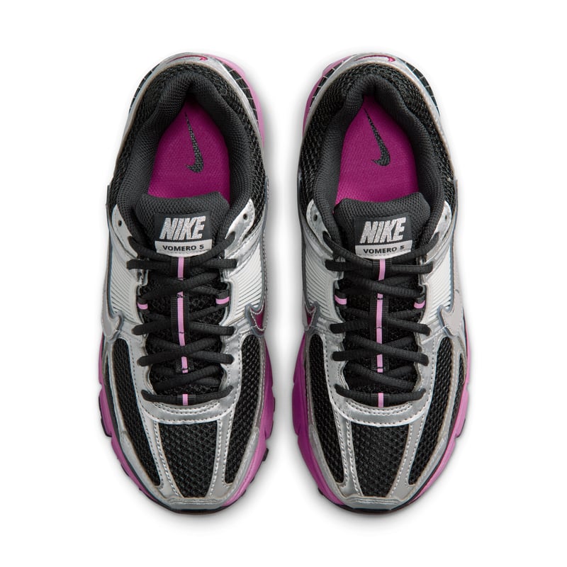 Nike Zoom Vomero 5 trainers "Off Noir & Fire Pink" | Women | SportStyle | 03 | SPORTSHOWROOM