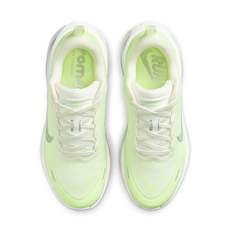 Nike Vomero Plus HV8154-103 04
