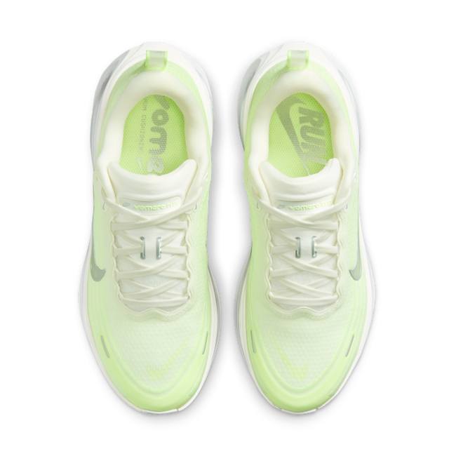 Nike Vomero Plus HV8154-103 04