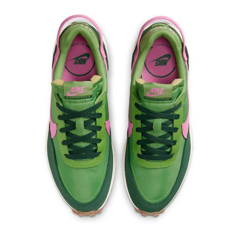 Nike Waffle Debut IH0581-350 04