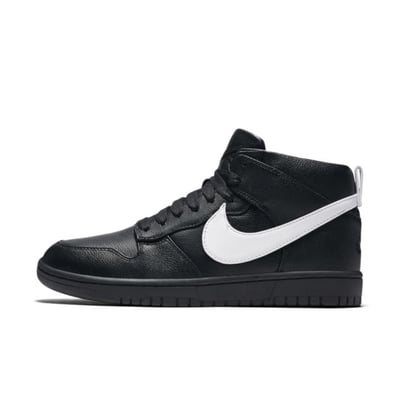 Nike Dunk LX Chukka x Riccardo Tisci 910088-001 01