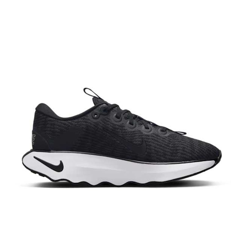 Nike Motiva DV1238-001 04