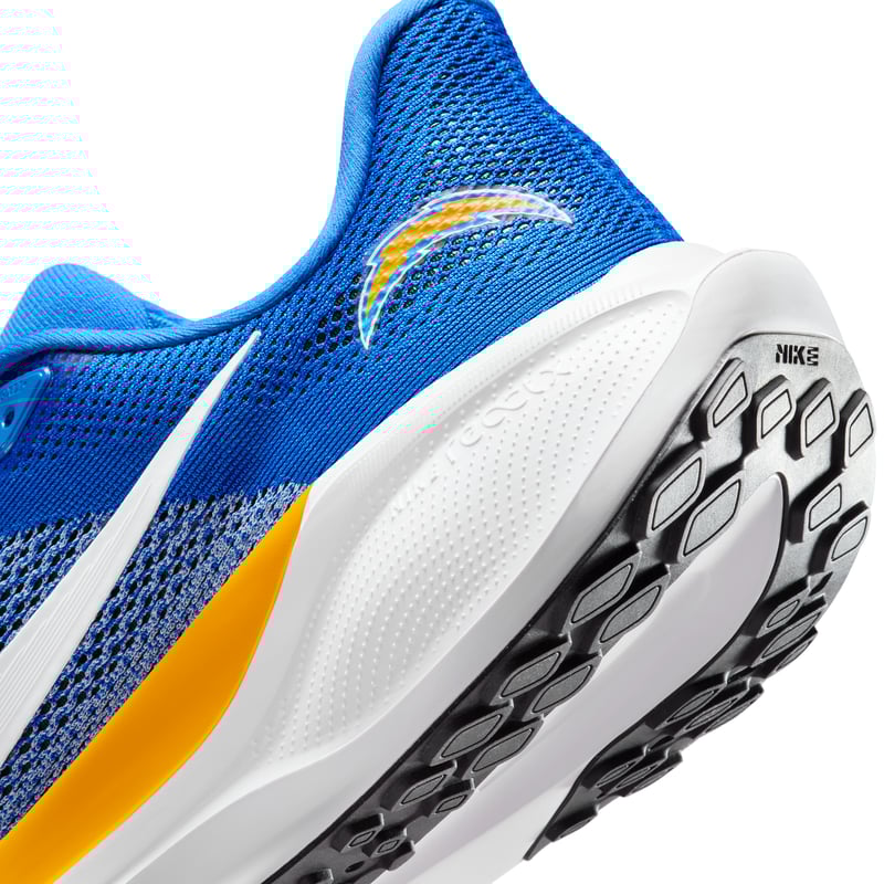 Nike Pegasus 41 x NFL IB3208-400 08