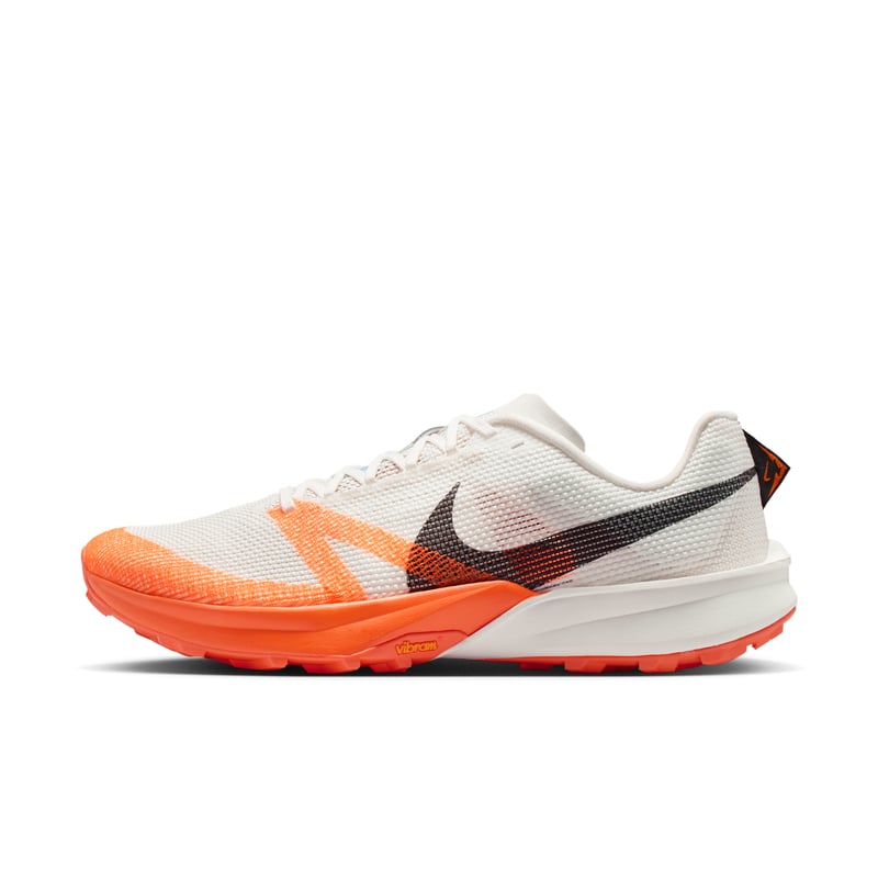 Trailová bežecká obuv Nike Kiger 10 "Summit White & Total Orange" | Muži | Vonkajšie | 01 | SPORTSHOWROOM