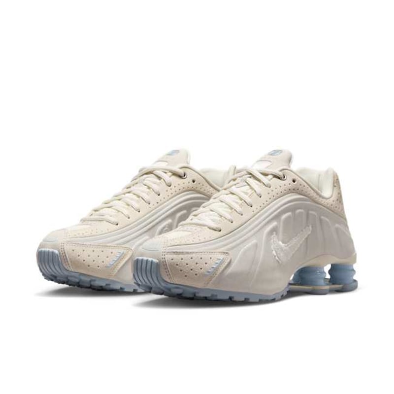Nike Shox R4 IH3572-110 05